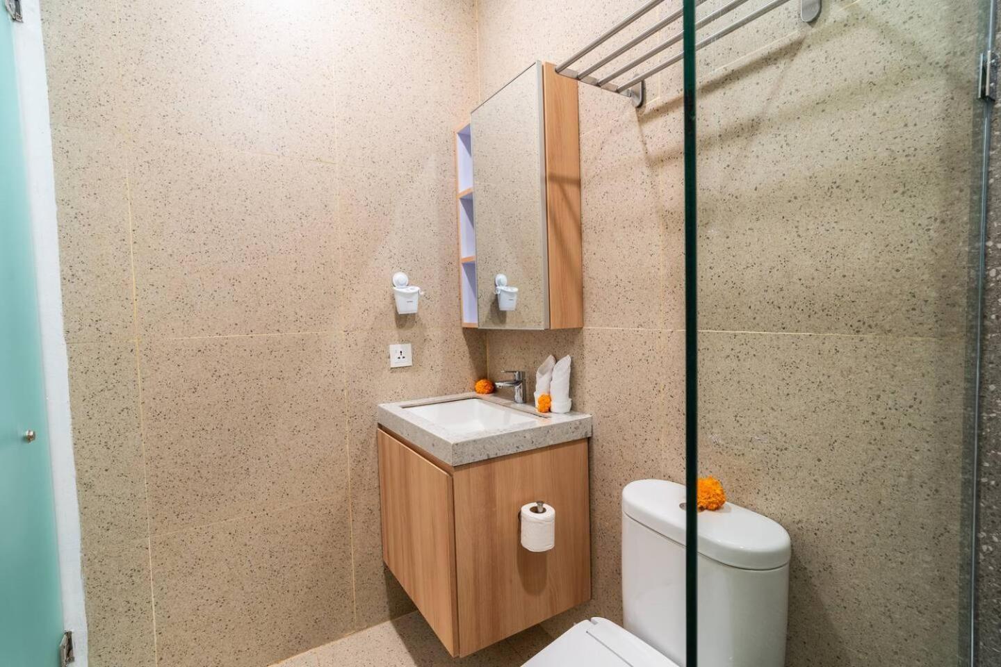 Alyxia 1 Bedroom Apartment In Central Seminyak Extérieur photo
